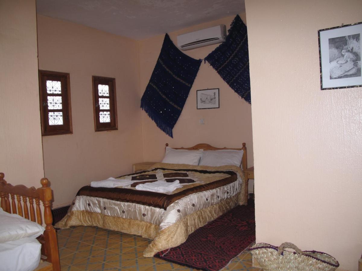 Hotel Riad Oasis Мерзуга Номер фото