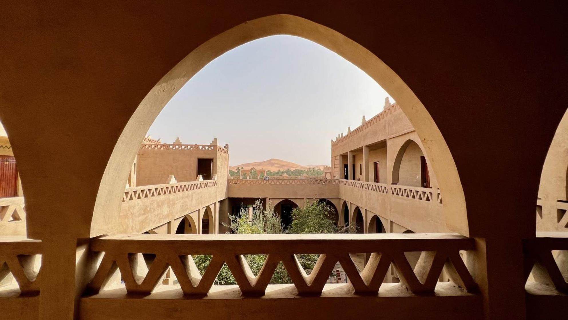 Hotel Riad Oasis Мерзуга Екстер'єр фото