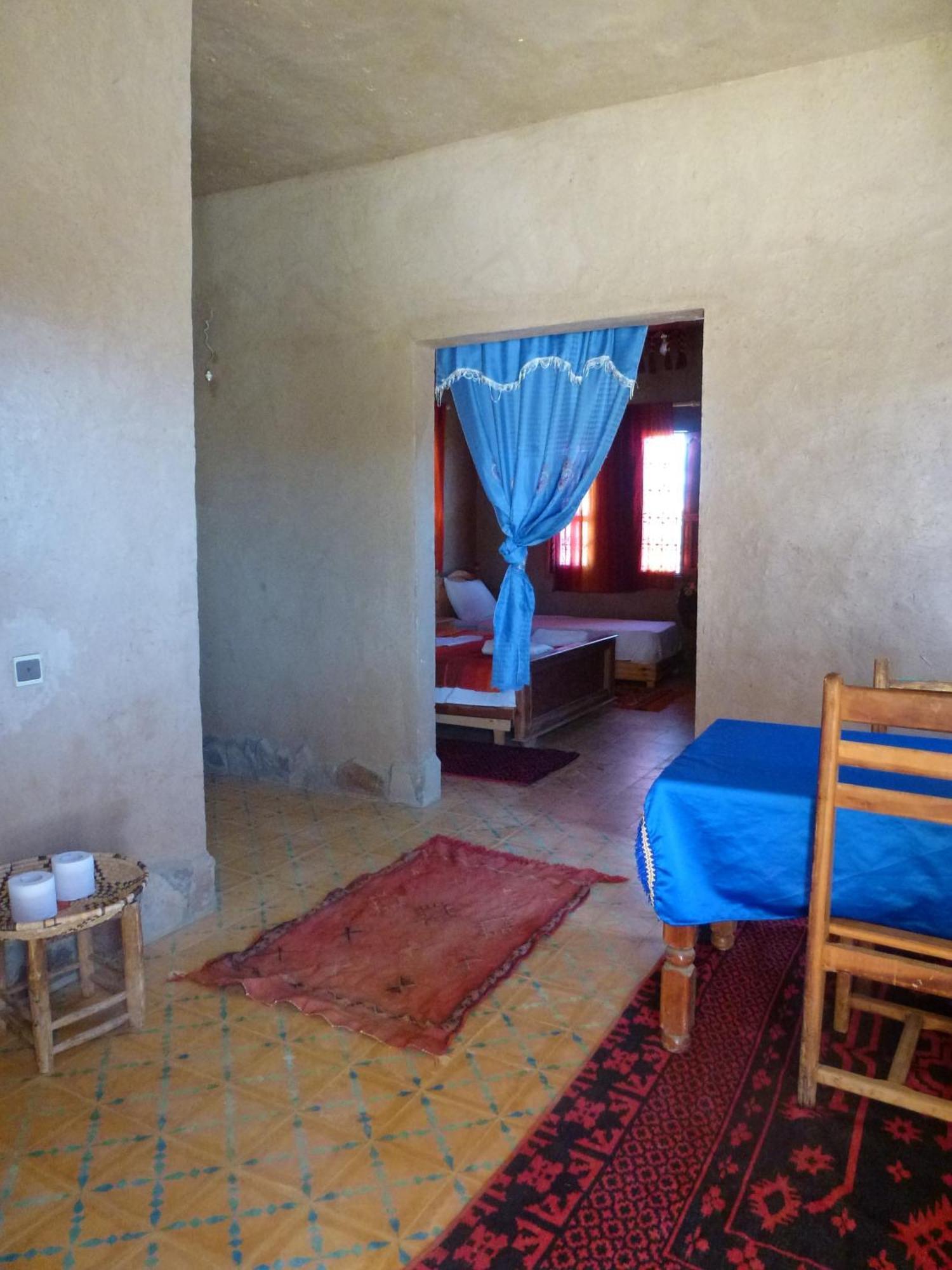 Hotel Riad Oasis Мерзуга Екстер'єр фото